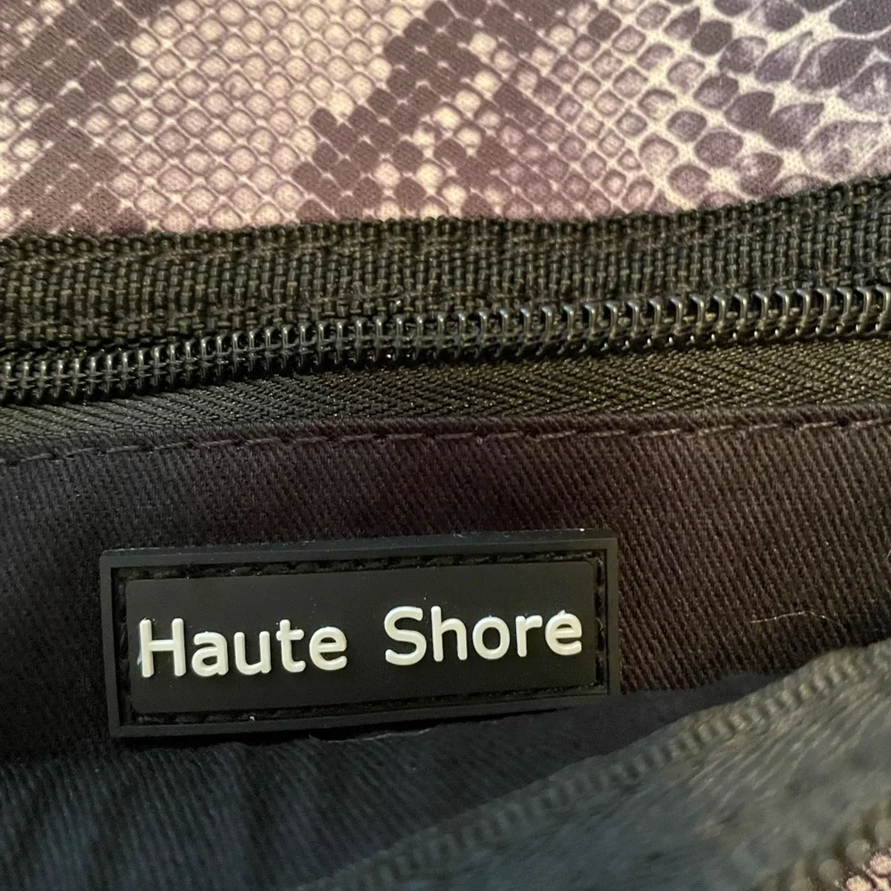 Haute Shore‎ Peyton Neoprene Crossbody Bag Gray/Black Python Print